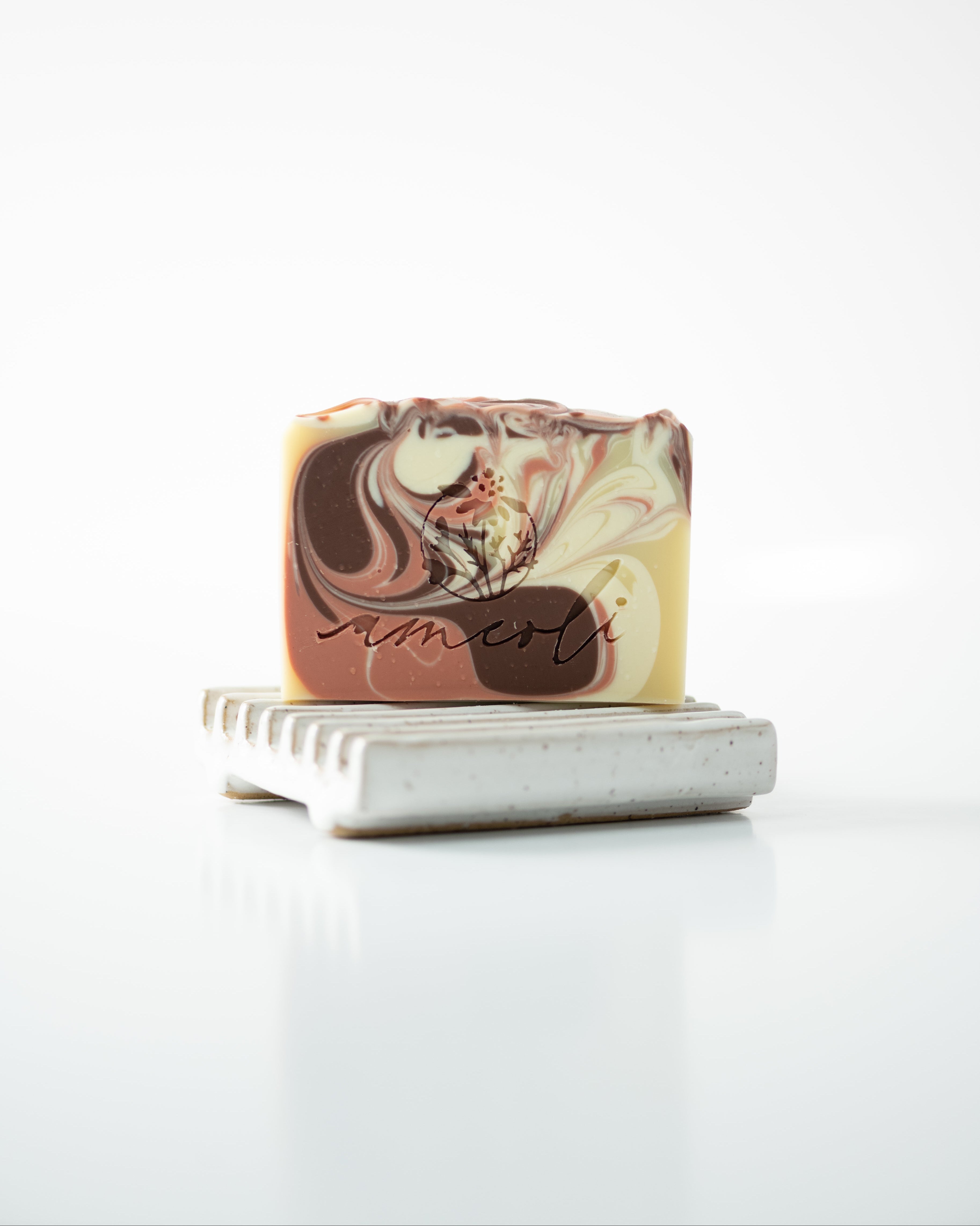 Le hippie | Savon végane à l'huile de chanvre et patchouli