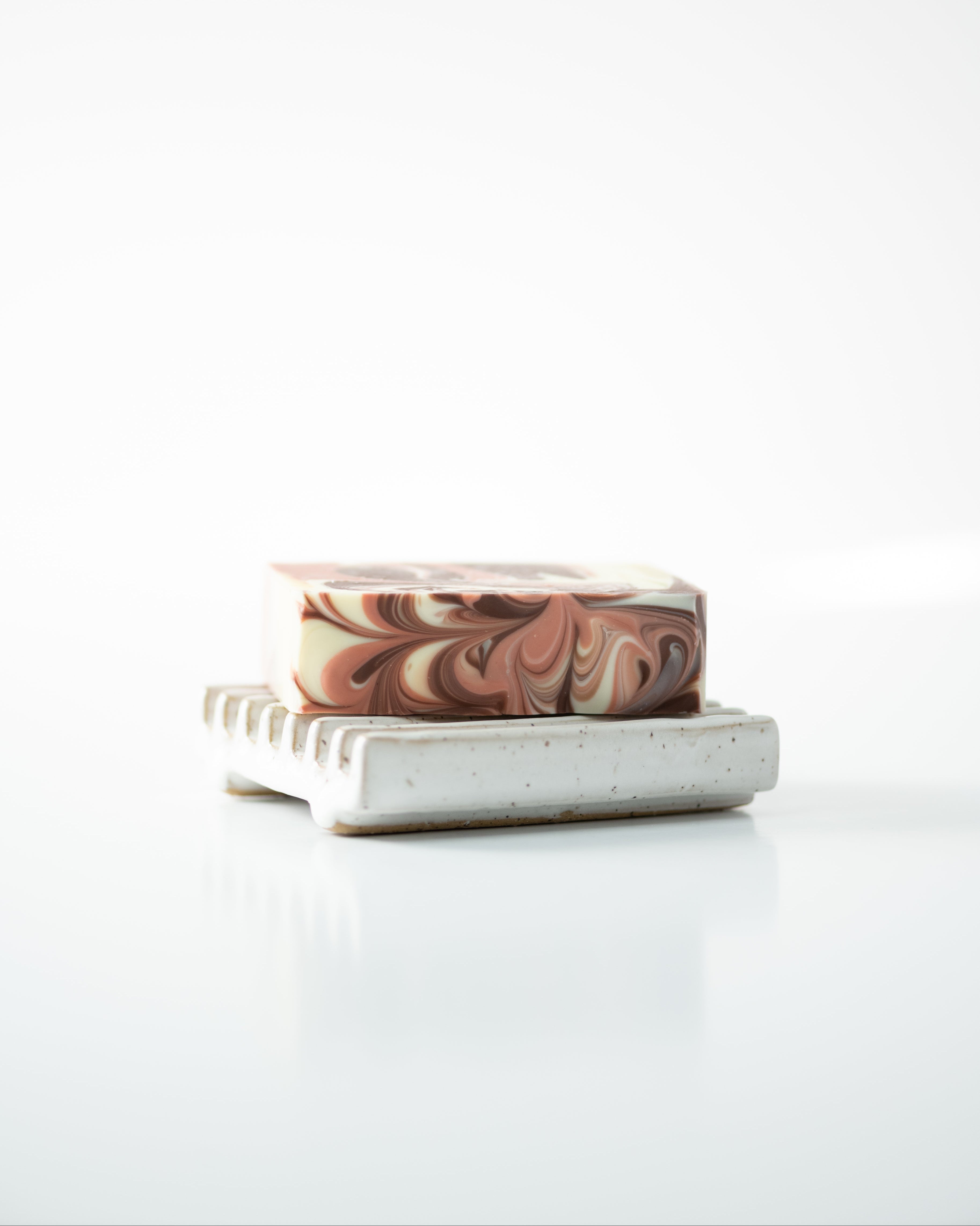 Le hippie | Savon végane à l'huile de chanvre et patchouli