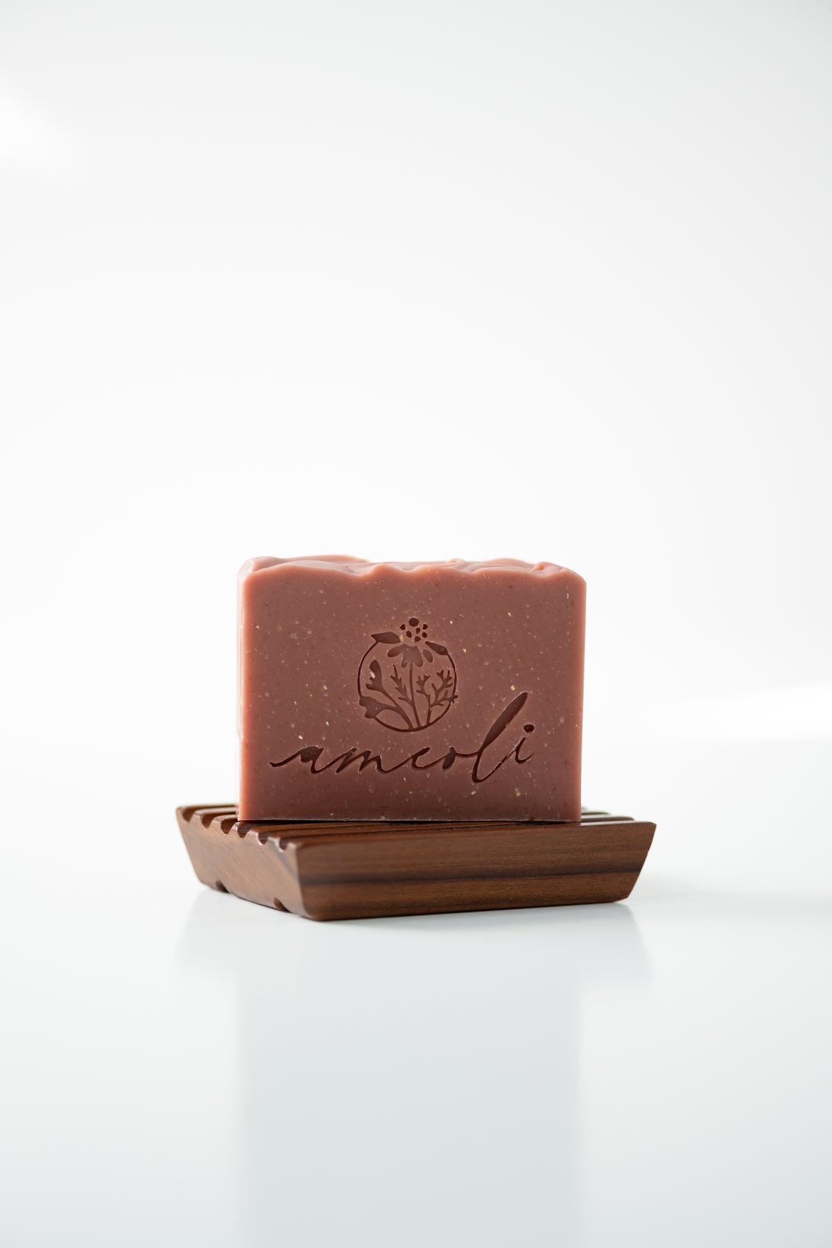 Savon exfoliant au lait de chèvre, avoine et pamplemousse