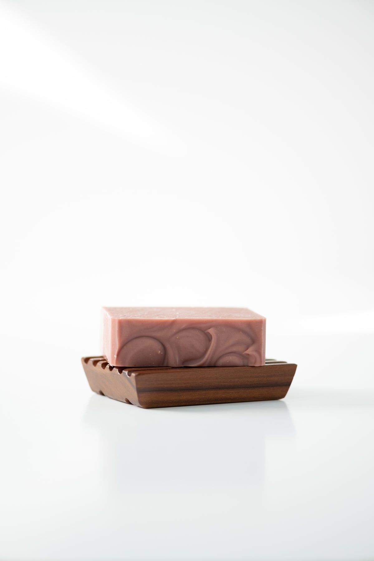 Savon exfoliant au lait de chèvre, avoine et pamplemousse